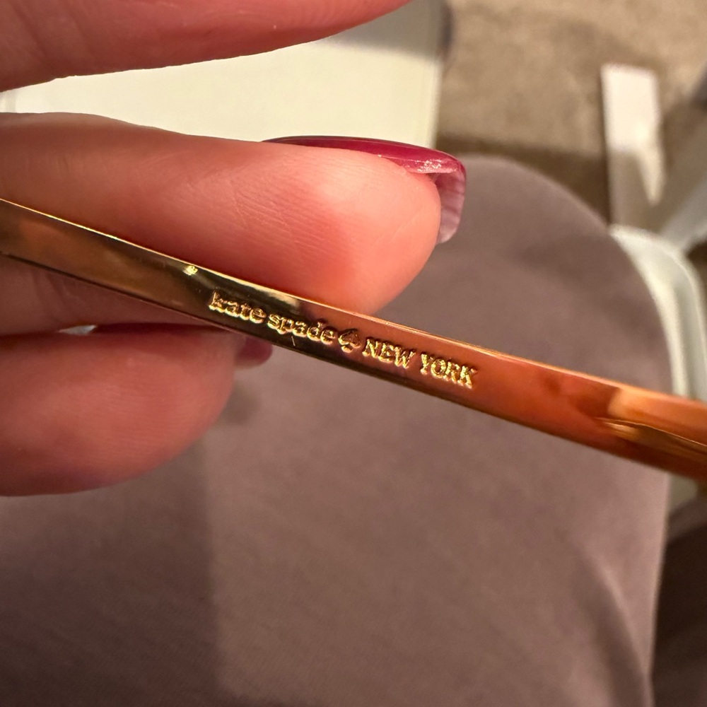 Kate Spade Gold and Black Bow bracelet. Brand New, No tags... giftable - Picture 9 of 13